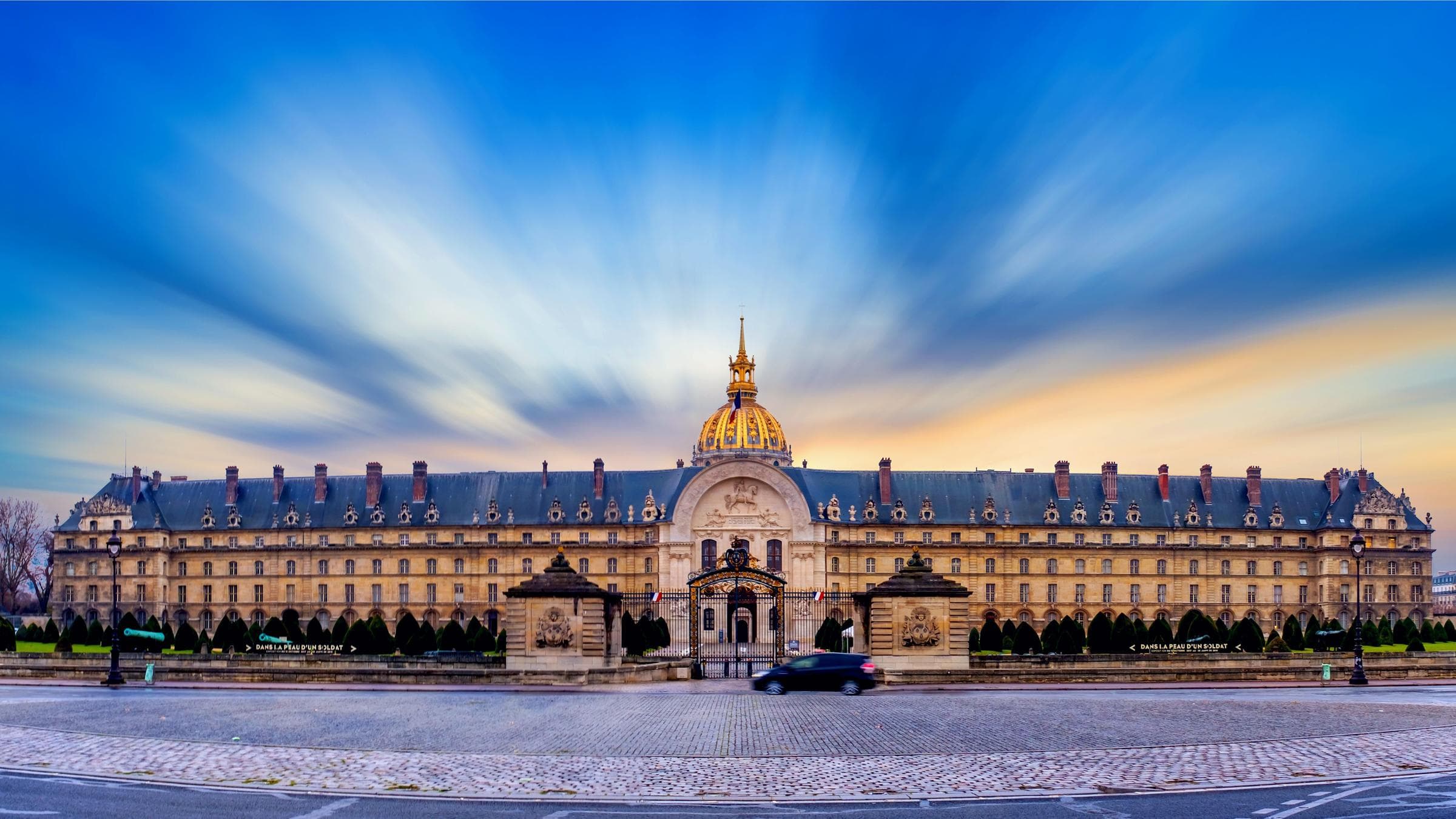 Hotel des Invalides Entry Tickets